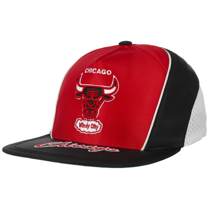 Freethrow Snap Bulls Cap by Mitchell & Ness