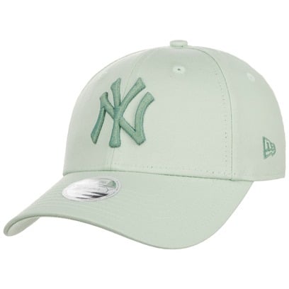 9Forty WMNS NYY Metallic Logo Cap by New Era