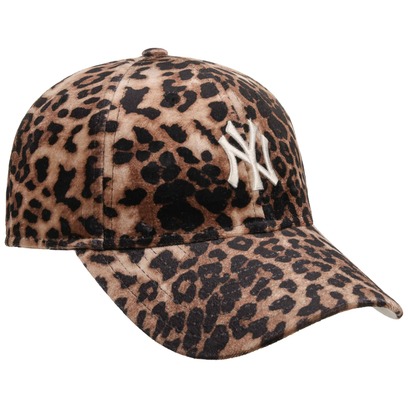 9Forty Leo Velour Yankees Cap by New Era