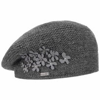 Strickbaske mit Blumen und Perlen by McBURN - 49,95 &euro;